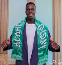 ‘챔스 우승 주역→FIFA 올해의GK’ 멘디, 첼시 떠나 사우디 알 아흘리 이적…‘혁명적인 일’