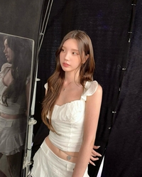 ‘박서준 열애설’ 수스 “고마워요”라며 근황전해...왜?