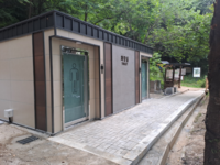 원주시의회 뒤편 봉화산 등산로 입구에 공중화장실 설치