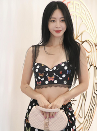 활동휴지기 무색…한예슬, 여전한 미모 빛나는 존재감