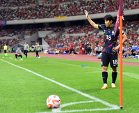 PSG와 협의 안 끝났지만 이강인 선발, 황선홍 감독 “다방면으로 노력 중”