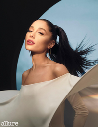 ‘윔블던행’ 하루만에…아리아나 그란데, 3세 연하 남편과 2년만 파경[할리웃톡]