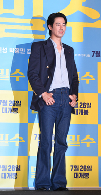 [포토] 조인성 '잘 생겼네'