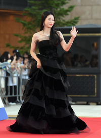 [포토]임지연, 레드카펫 밟으며 우아하게!