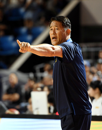 한일전 마친 추일승 감독 “아시안게임 위한 과정, 개선할 점 개선하겠다”