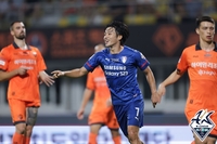 순위 바뀌고 격차는 줄고…굳어진 ‘3파전’ 수·수·강,  진짜 강등권 싸움은 지금부터다