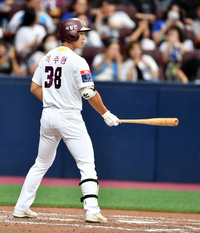 [포토]‘이적후 연속출전하는’ 키움 이주형