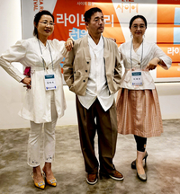 5060 예비 시니어 모델들, 패션쇼 의상 장착! ‘2023 대한민국 독서대전’ 패션쇼 장식