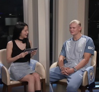 ‘5살 연상’ 블랙핑크 지수 “엘링 홀란과 누나 동생 사이 됐다” 수줍은 미소