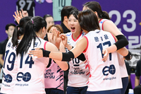 강소휘 훨훨…GS칼텍스, 흥국생명 꺾고 준결승행