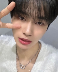 ‘JMS 신도 논란’ DKZ 경윤, 팀 탈퇴 “군 입대 예정”