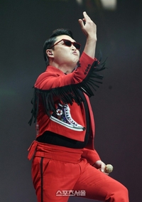 인기 가수는 수도권 아래로 안 온다? 싸이는 달랐다! ‘원조’ K팝 스타가 보여준 어른의 품격[SS스타]