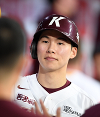 [포토]키움 김혜성, 3안타에 2득점까지!