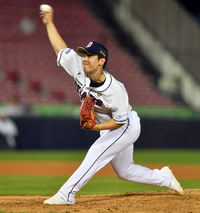 [포토]‘8회초는 내가 책임진다!’ 김명신