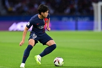 음바페·뎀벨레 합류로 입지 ‘급축소’ 이강인, 미드필더로 보직 변경 가능성