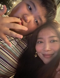 오윤아 “아무도 안 받아준 발달장애 子, 이정현 의사 남편이 팔 수술해 줘”