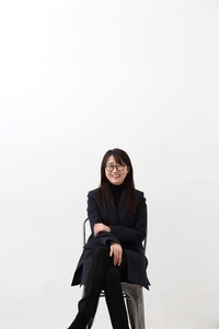 ‘시그널’·‘킹덤’·‘악귀’ 작가 김은희, 23일 LG트윈스 승리 기원 시구한다