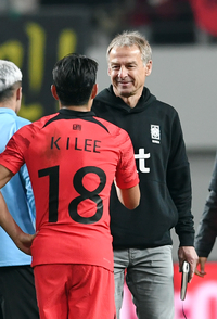 9월 이강인 쟁탈전, 양보 못 한다는 클린스만 감독…4경기 무승이 낳은 초조함