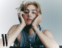 BTS 뷔 “민희진 대표와 만남? 내 감성을 극대화해줄 이와 작업하고 싶었다”(더블유코리아)[화보]