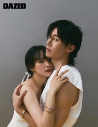 결혼 8년만 득남 윤승아♥김무열 “새 식구 안으며 사랑 존재 느껴”[★화보]