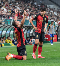 [포토]선제골 세리머니 하는 FC서울 일류첸코