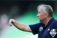 5경기 1승에 내용도 물음표…전북과의 ‘허니문’ 마친 페트레스쿠 감독, 지금부터가 진짜다