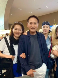 넉달만 공개석상 안성기, 부기 없이 건강한 모습