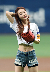 [포토]키스오브라이프 쥴리, 머리부터 넘기고!