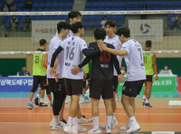 남녀 성인 배구 ‘부진’ 속 대학배구 ‘우승’ 이끈 김찬호 감독[SS인터뷰]