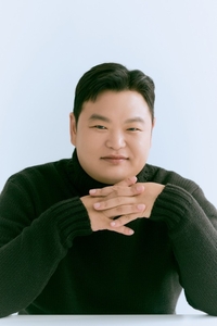 ‘초롱이 장가 간다!’…배우 고규필, 9세 연하 가수 에이민과 11월 비공개 결혼식 [공식]