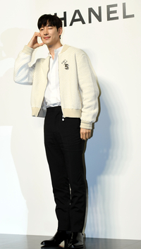 [포토] 이제훈 '하트+윙크로 유혹'