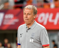 클린스만 이번엔 ‘한국 거주 말바꾸기 논란’…뮐러 위원장은 뭐하나? 사우디전 실패시 ‘경질론’ 급부상 불가피