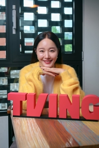 엄지원 “부장·실장 개념도 몰랐던 나, 회사원 친구들에게 조언 구하며 연기했죠”[SS인터뷰]