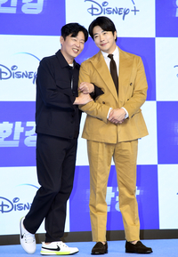 [포토]팔짱 낀 김희원-권상우