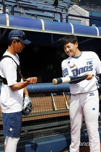 NC 다이노스, 16일 김건태·권정웅 코치 은퇴경기 진행