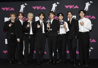 스트레이 키즈, 블랙핑크·피프티피프티 등 제치고 VMA ‘최고의 K팝’ 수상