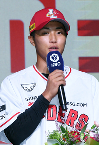 ‘투수 잔치’라고?→야수도 ‘약진’...1R 박지환-2R 여동건·이재상·이승민·김현종 4명 [2024드래프트]