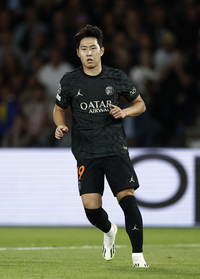 이강인 한 달 만의 실전 복귀, MF로 10분간 가벼운 몸놀림…파리 떠나 아시안게임 모드로