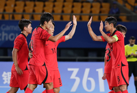 ‘조기 16강 보인다’ 황선홍호 매서운 ‘화력’…이강인 관전 속 전반 4골 폭발[SS진화in]