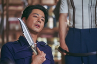 “모든 연기는 ‘제로값’에서부터” 믿고 보는 조인성, ‘밀수’에 이어 ‘무빙’까지 ‘쌍끌이 올킬’