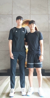 ‘이제 LG맨’ 유기상 필리핀 합류 “팀 적응 중, 항저우 가시는 아버지 金 기원”