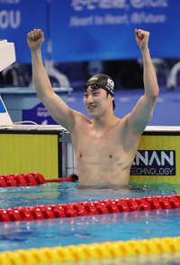이주호 배영 200m 銀-최동열 평영 50m 銅, 나란히 한국新 쐈다...한국 수영 메달 20개째 [SS항저우in]