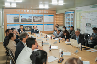 강원특별자치도교육청, 신동초등학교 이전 신축공사 지연에 따른 대책 회의