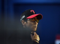 [포토]‘차분히 KIA전 지켜보는’ 김경태 투수코치