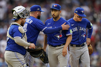 포스트시즌 감독의 투수 교체는 가장 어려운 결정 [문상열의 부시리그]