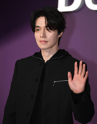 [포토] 이동욱 '매력적인 손인사'