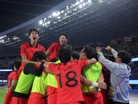 결승 ‘한일전’ 이번에도 웃었다…황선홍호, 일본 2-1로 꺾고 대회 3연패 ‘위업’ 달성[SS항저우in]