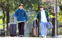 [포토]금메달 따고 돌아온 설영우-이강인, 함박 웃음