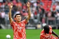 혹사당하는 김민재 계속 ‘노예 모드’ 예약, 우파메카노까지 부상으로 쓰러졌다