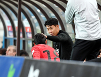 ‘이강인 꼭 끌어안은’ 손흥민 “이제 나 없어도 될 것 같은데요” [현장인터뷰]